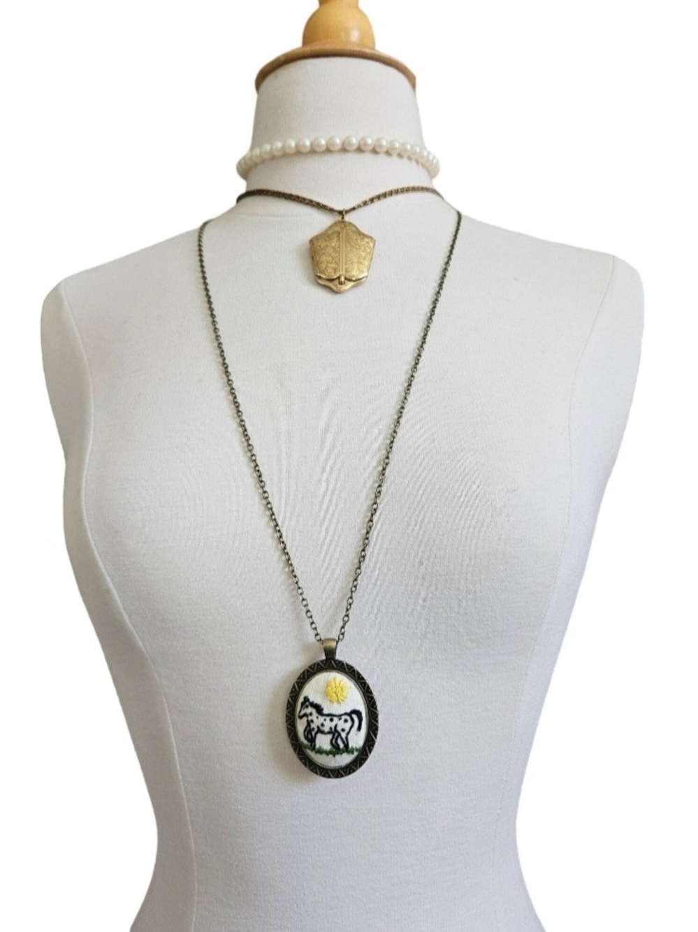 Hand-Embroidered Appaloosa Horse Pendant Necklace - Yellow & Black - Picture 2 of 4
